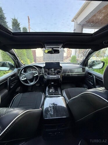Toyota Land Cruiser-18