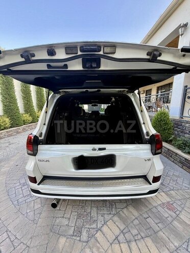 Toyota Land Cruiser-5