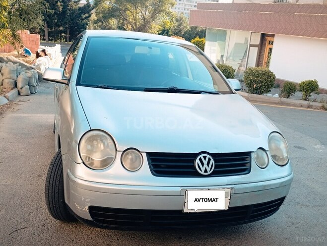 Volkswagen Polo-1