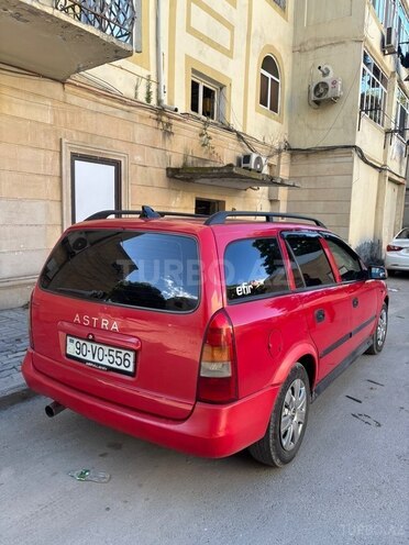 Opel Astra-4