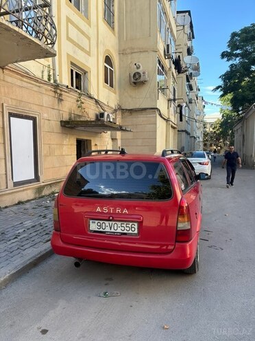 Opel Astra-3