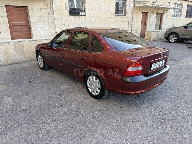 Opel Vectra-10