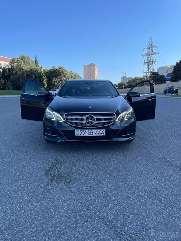 Mercedes E 220-1