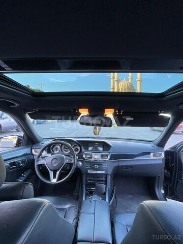 Mercedes E 220-6
