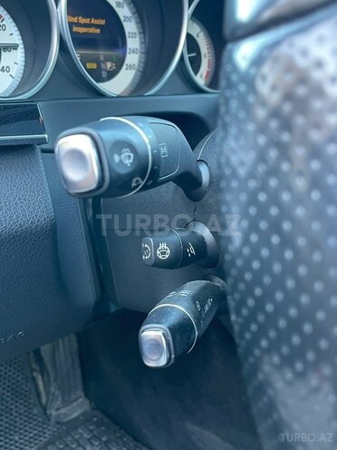 Mercedes E 220-9