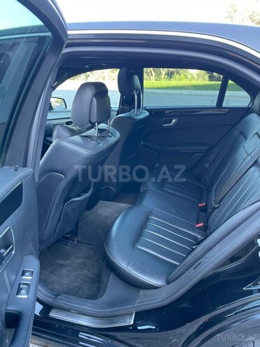 Mercedes E 220-18