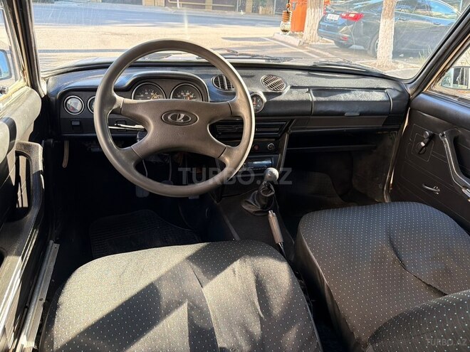 LADA (VAZ) 2106-3