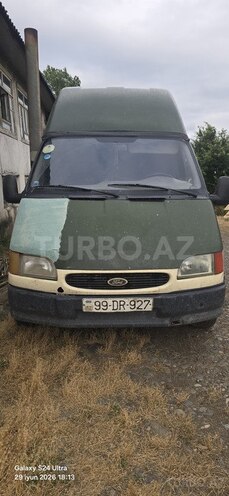 Ford Transit-2