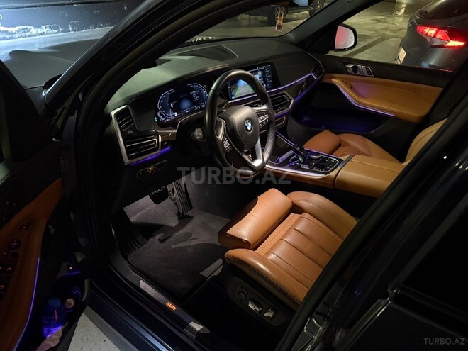 BMW X5-8