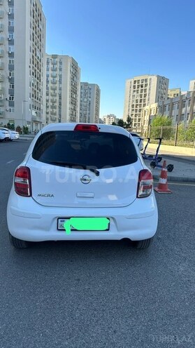 Nissan Micra-4