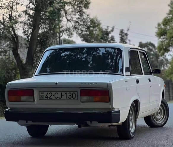LADA (VAZ) 2107-4