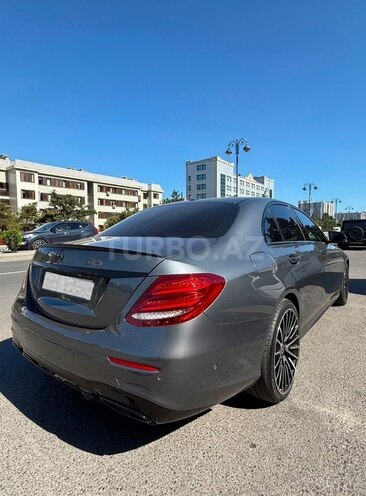 Mercedes E 300-3