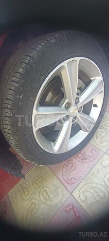 Chevrolet Cruze-9
