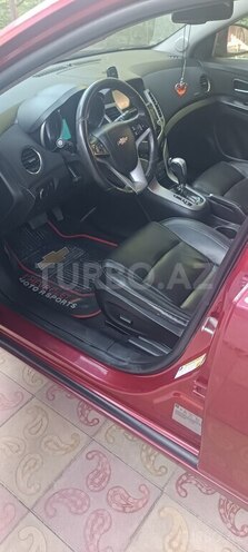 Chevrolet Cruze-16