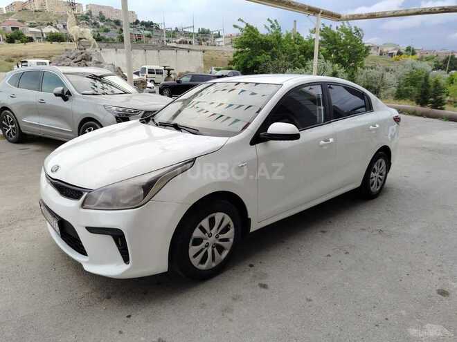 Kia Rio-11