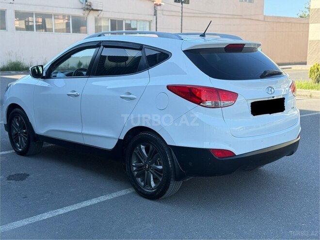 Hyundai ix35-5