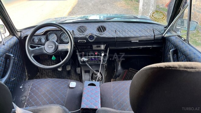 LADA (VAZ) 2106-5