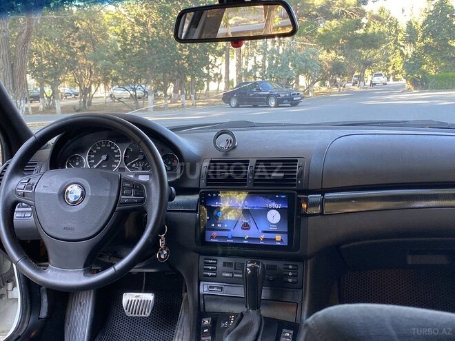 BMW 320-8