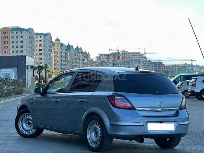 Opel Astra-10