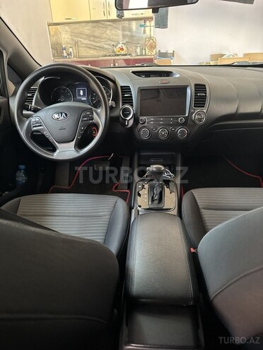Kia Forte-7