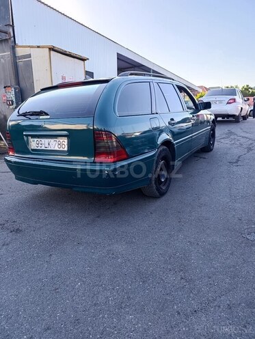 Mercedes C 220-4
