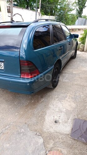 Mercedes C 220-7
