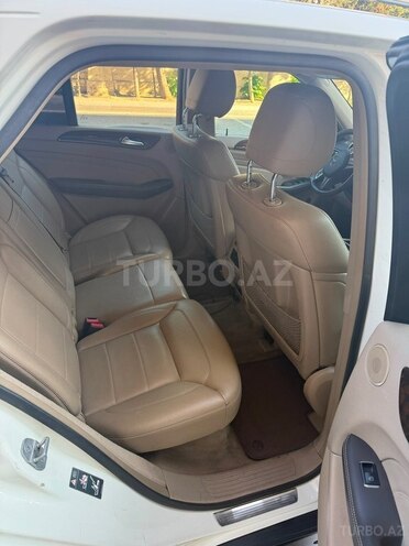Mercedes ML 350 4MATIC-6
