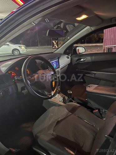 Opel Astra-10