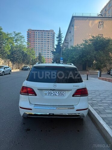 Mercedes ML 350 4MATIC-8