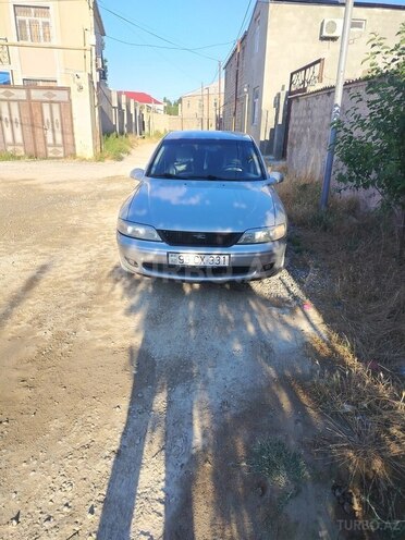 Opel Vectra-1