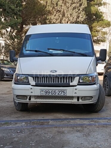 Ford Transit-2