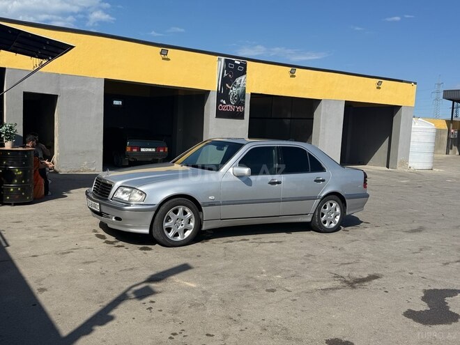 Mercedes C 200-5