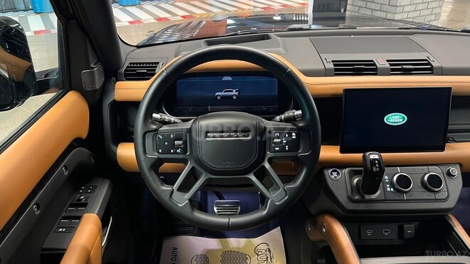 Land Rover Defender-11