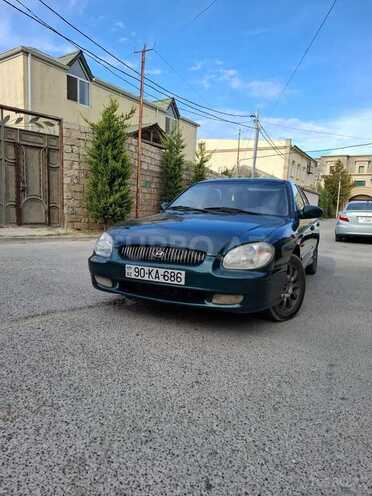 Hyundai Sonata-1