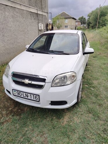 Chevrolet Aveo-1