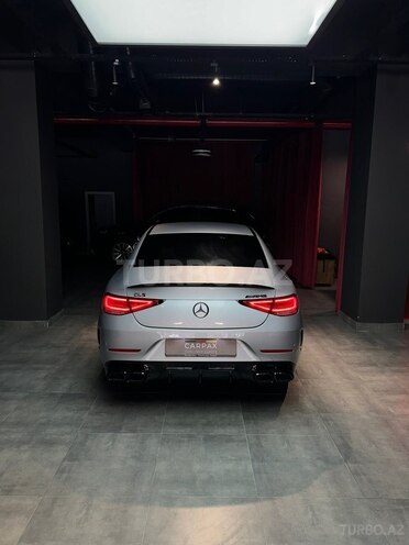 Mercedes CLS 300-9