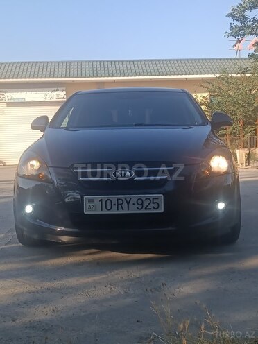 Kia Ceed-1