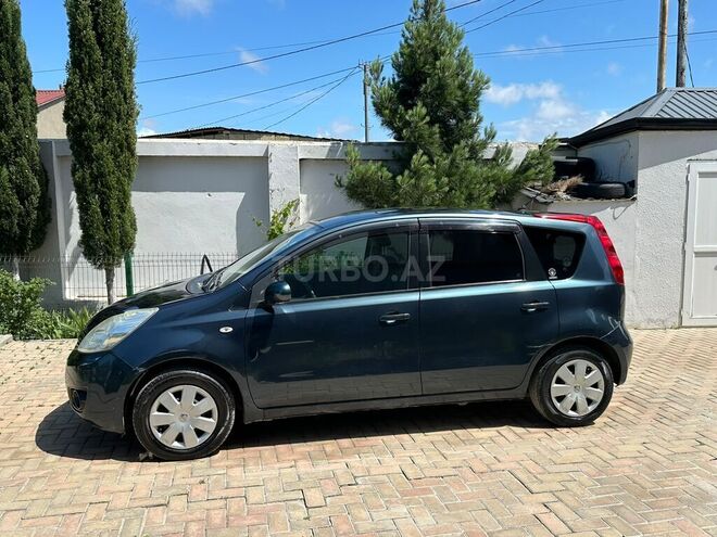 Nissan Note-2