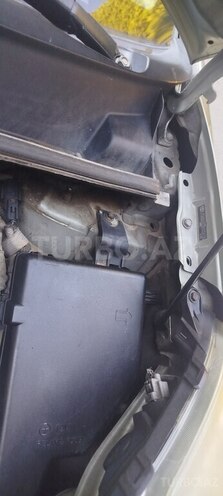 Toyota Prius-17