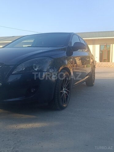 Kia Ceed-7