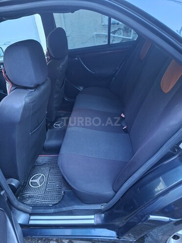 Mercedes C 220-2