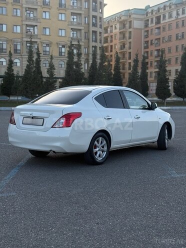 Nissan Sunny-3