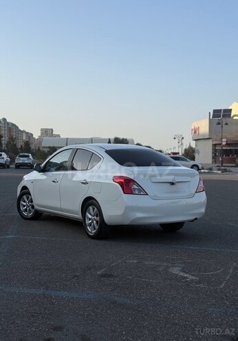 Nissan Sunny-7