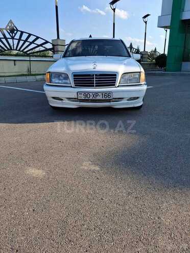 Mercedes C 230-1