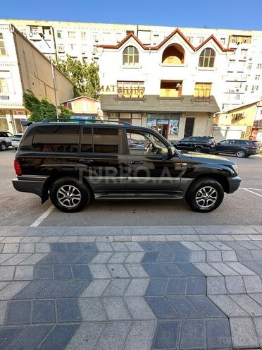 Lexus LX 470-6
