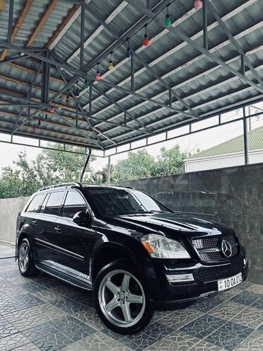Mercedes GL 450 4MATIC-8
