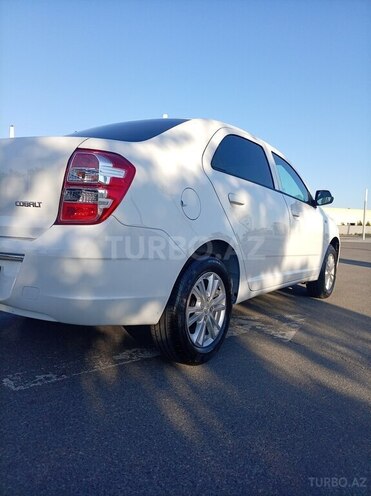 Chevrolet Cobalt-7