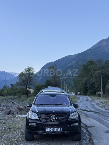 Mercedes GL 450 4MATIC-3