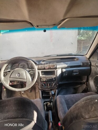 Opel Astra-6