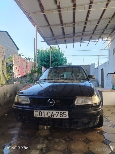 Opel Astra-1